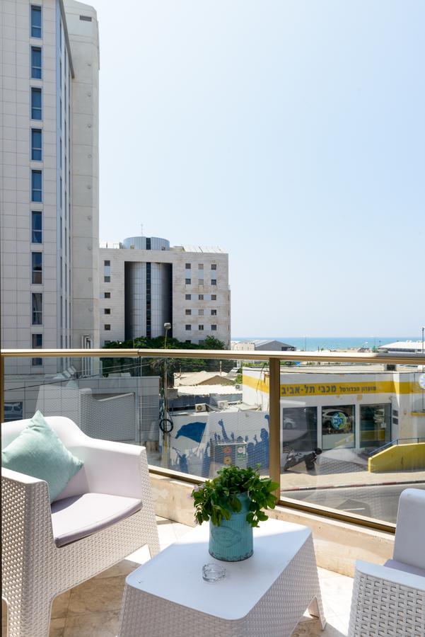 Studio & Apartments On The Beach By Aspentlv Тель-Авів Екстер'єр фото